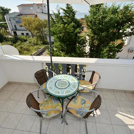 With Parking Space Starigrad, Paklenica - 18830
