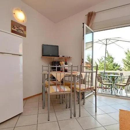 With Parking Space Starigrad, Paklenica - 18830 Apartman *