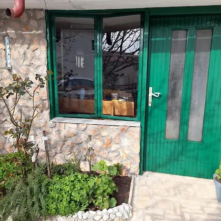 Appartement With Parking Space Starigrad, Paklenica - 18830 *