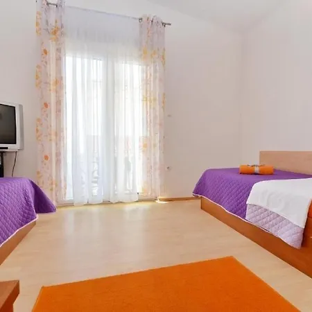 With Parking Space Starigrad, Paklenica - 18830 Appartement *